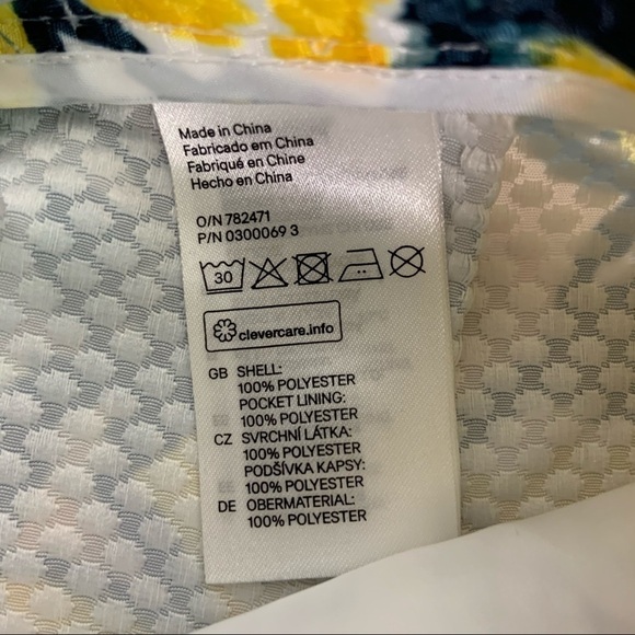 H & M Floral Skirt 2 - Picture 5 of 7